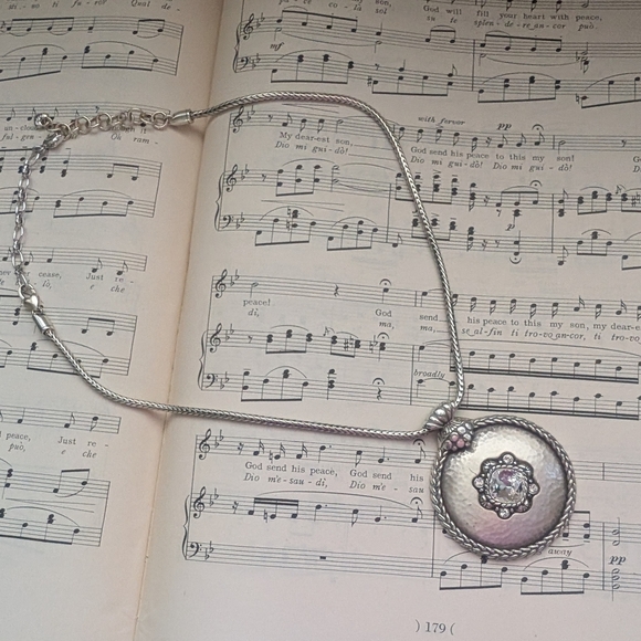 Brighton Jewelery Silver Pendant Necklace - Picture 11 of 14